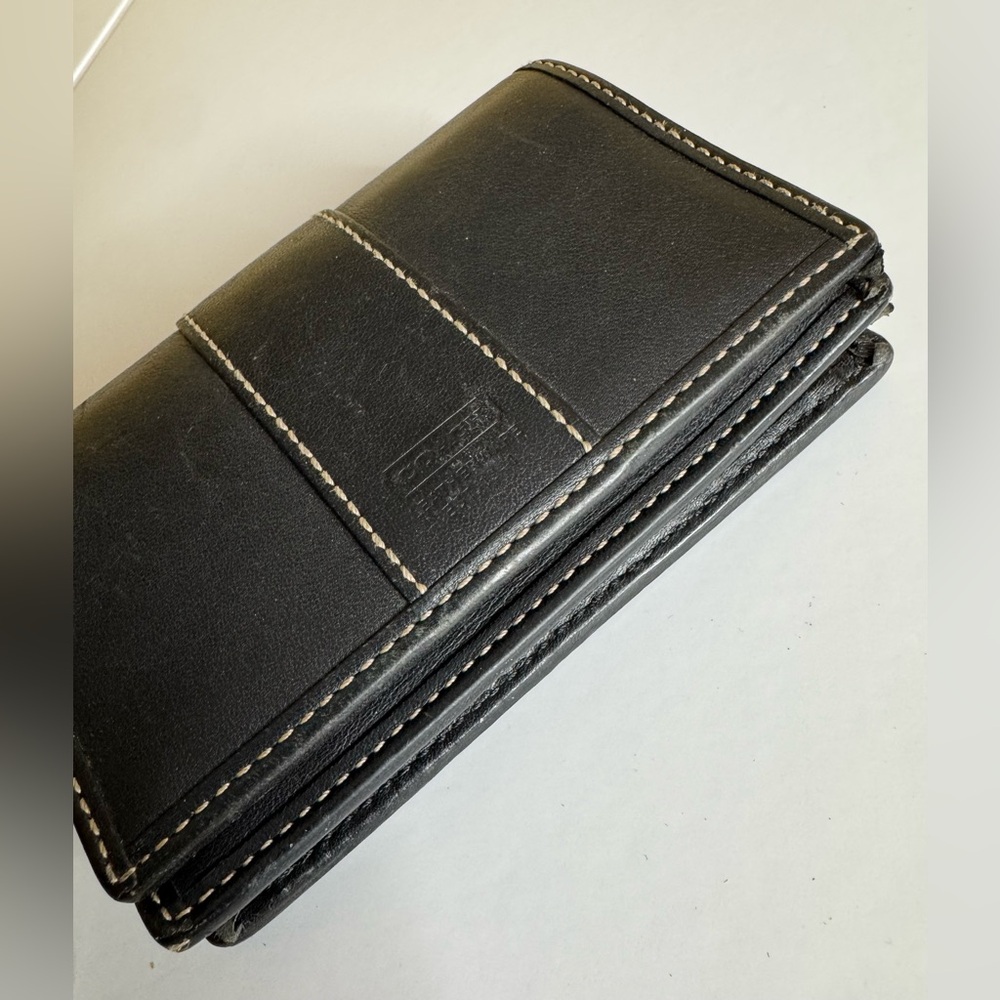 Vintage Coach Hamptons Black Leather Wallet w. White Stitching & Key Ring - Picture 9 of 16
